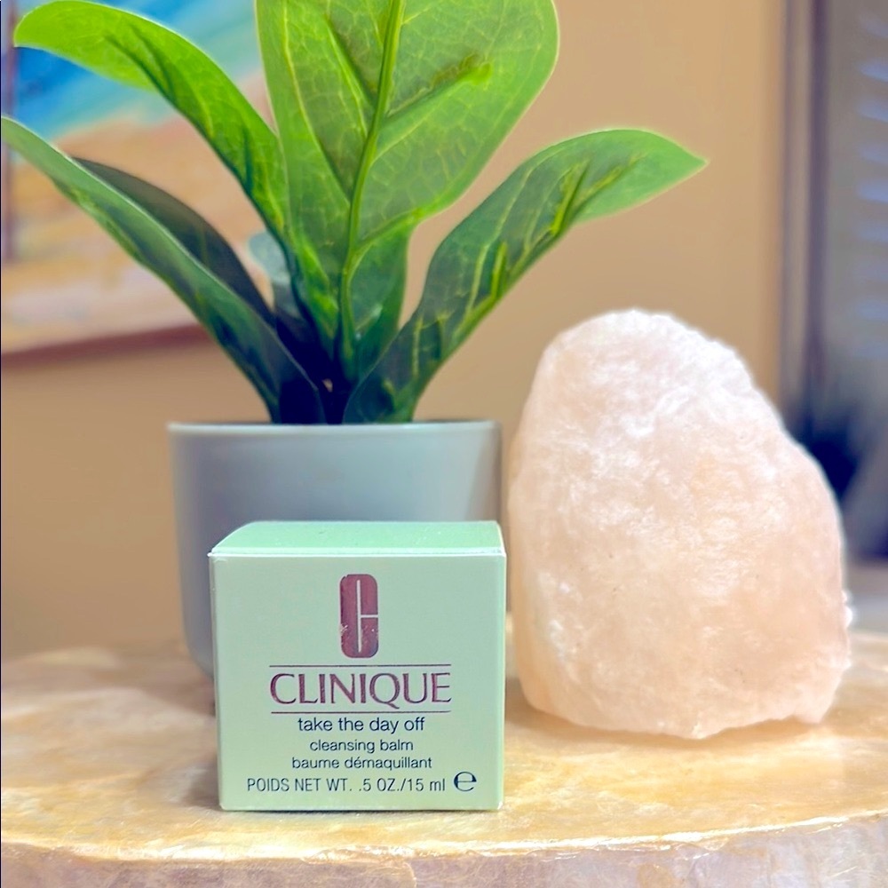 SALE🩷Clinique Take the Day Off Cleansing Balm - Mint Green
